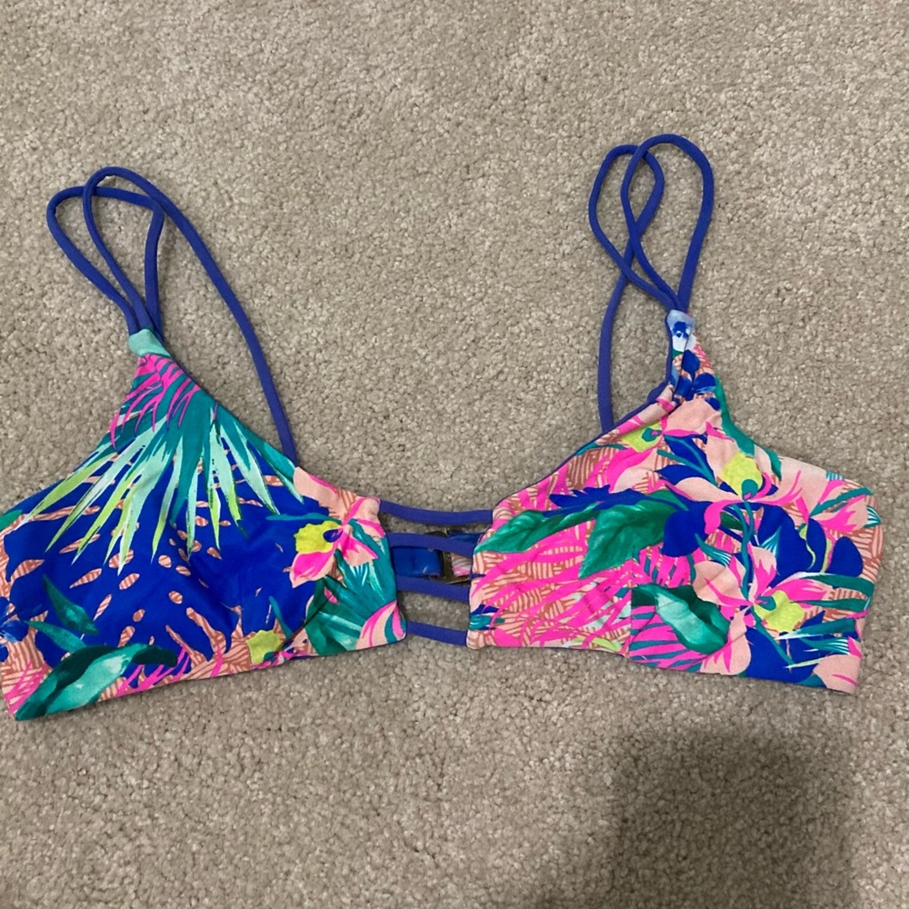 Tropical Print Ripcurl Bikini Top